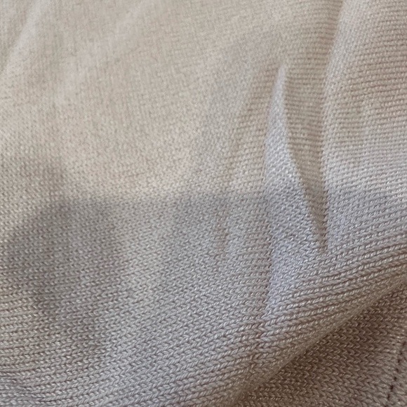 H&M sweaters - Picture 2 of 2